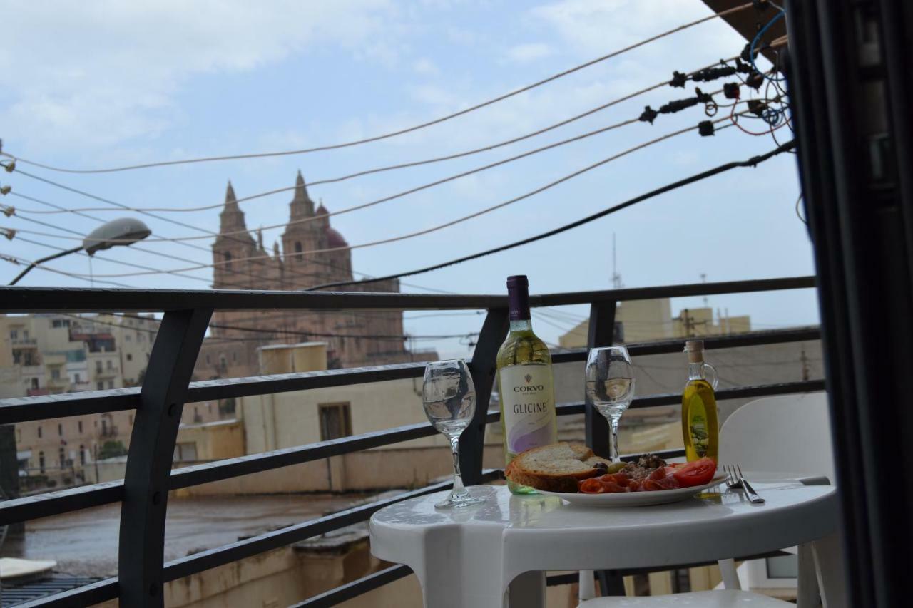 Mellieha Town Centre Bright & Spacious 3 Bedroom Apartment Exterior foto