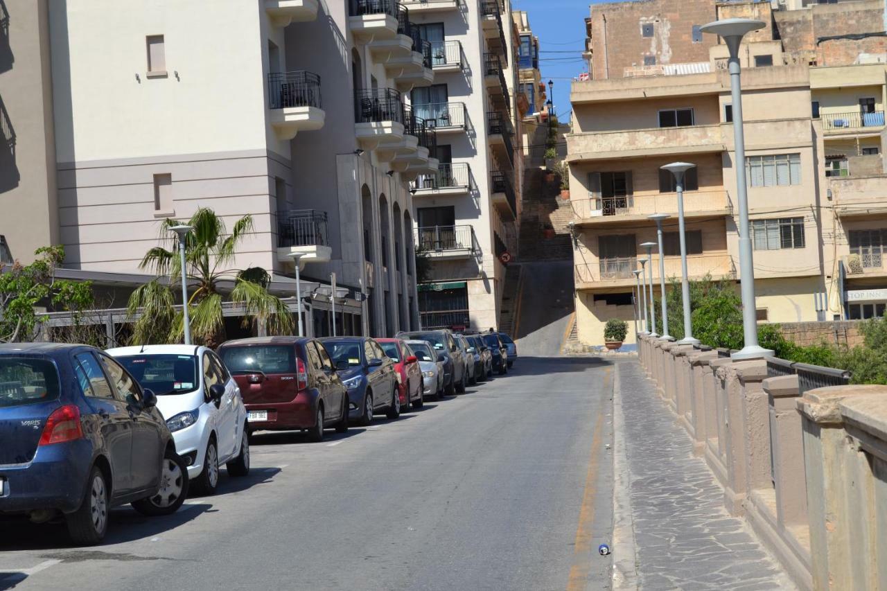 Mellieha Town Centre Bright & Spacious 3 Bedroom Apartment Exterior foto